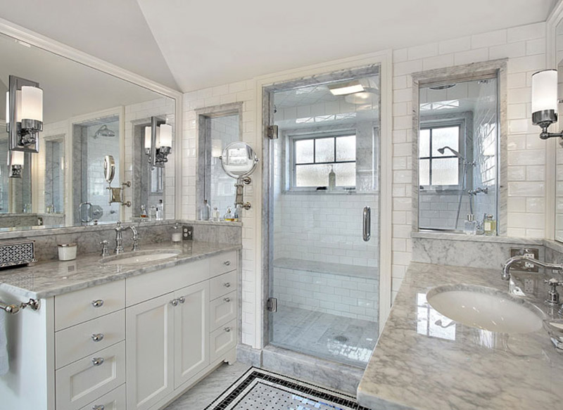 Classic style bathroom